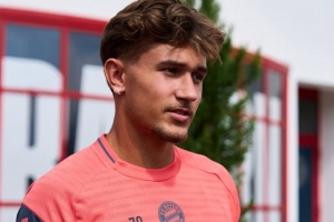 比朔夫：我從小就是拜仁球迷，要把握機會證明自己配得上這件球衣