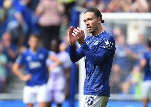 埃弗頓舊將：格拉利什能排進(jìn)英超前五，在曼城替補(bǔ)不能說明什么