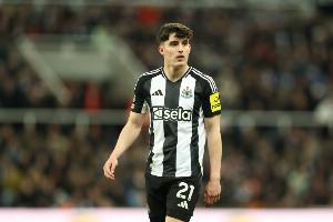 埃迪-豪：專家確認利夫拉門托傷缺8周，這對我們是個打擊