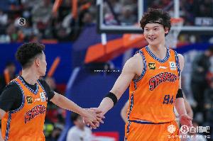 媒體人：上海男籃聯(lián)賽備戰(zhàn)暫時(shí)告一段落 將兵分多路備戰(zhàn)全運(yùn)