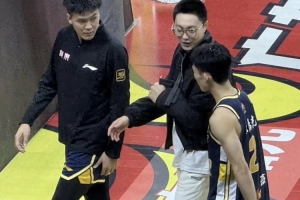 黃榮奇致敬廣東：想說(shuō)些什么但好像又不知道該說(shuō)些什么 感恩感謝