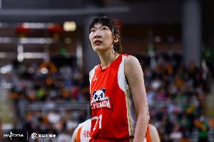 女籃錦標(biāo)賽第二階段第四日綜述：四川五人得分上雙 贏下開門紅