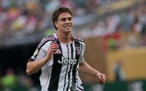 都體：尤文對(duì)陣科莫可能排出弗拉霍維奇、伊爾迪茲和孔塞桑三叉戟