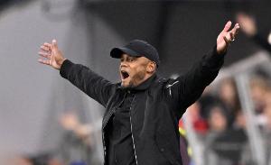 火力兇猛！拜仁連續(xù)7場(chǎng)聯(lián)賽進(jìn)球3+，差1場(chǎng)追平自己保持的德甲紀(jì)錄