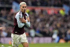 天空體育記者：羅杰斯在與維拉談判續(xù)約到2031年