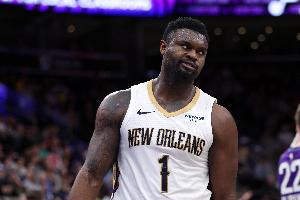 效率不太高！錫安半場9投僅3中拿到11分6板 罰球8中5