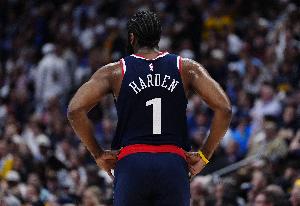 哈登：針對(duì)性防守反讓我得分更輕松 簡(jiǎn)化進(jìn)攻直取靶心