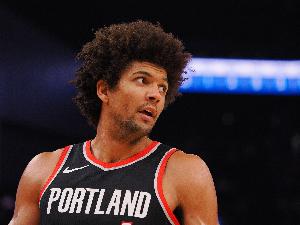 小楊上場(chǎng)時(shí)間增加？開(kāi)拓者官方：塞布爾因右髖部酸痛缺席今日比賽