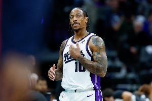 食之無味！德羅贊14投7中砍下19分3助攻2搶斷 難阻球隊(duì)連敗