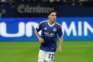 德天空：多隊有意沙爾克中場法烏齊，預(yù)計轉(zhuǎn)會費700萬至800萬歐元