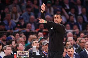 馬祖拉：三分命中率提升是因為找到了節(jié)奏 我們正漸入佳境