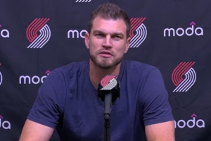 斯普利特：爵士是聯(lián)盟進攻籃板最強的球隊 在西部沒有輕松的比賽