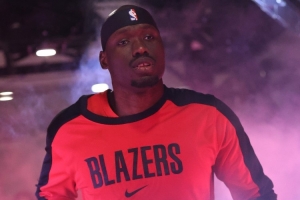 媒體人：斯普利特變陣頗有奇效 爵士追不上開拓者的推進(jìn)速度