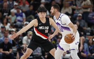 隊記談小楊：若一個人承受了過分的贊譽 也會承受本不該有的指責