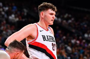 前場板比得分還多！克林根8中2僅得到5分 但瘋搶7前板&合計15板