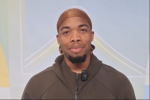 歡迎新援阿諾斯克入隊(duì)！快來看看他是如何進(jìn)行快問快答采訪的吧！