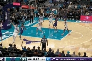 神似克萊！克尼佩爾底角再中三分 22分刷新生涯紀(jì)錄