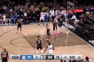 太可惜！埃奇庫姆中路起飛滑翔 戰(zhàn)斧隔扣克拉克斯頓未果