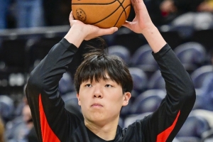 媒體人：下放召回速度挺快 瀚森仍是開(kāi)拓者著重想要培養(yǎng)的年輕人