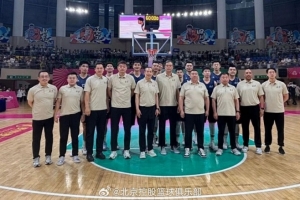 北京籃球發(fā)展史上首次聯(lián)隊！我們將一同為城市而戰(zhàn) 為北京加油