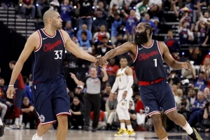 小卡比爾缺陣！快船首發(fā)：哈登/鄧恩/小瓊斯/巴圖姆/祖巴茨