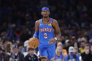 扎實！雷霆禁區(qū)18中18 正面&右側(cè)底角三分命中率均高于聯(lián)盟平均值