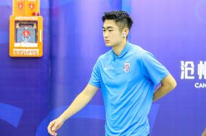 東體：在申花和中國香港都是主力，陳晉一太累了