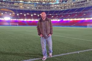 世體：梅西今天要到阿根廷隊(duì)報(bào)到，在此之前他選擇先回諾坎普看看