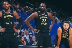 美網(wǎng)友：SGA強于庫里&別爭了 勇士交易補強也沒用 科爾得下課！