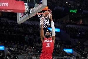 KD：與奧科吉重聚很興奮 他防守總是全力以赴這為進(jìn)攻帶來(lái)了回報(bào)