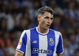 基維奧爾：葡萄牙給我的感覺很積極，適應(yīng)波爾圖非?？? >
                                        </div>
                                    </div>
                                    <div   id=