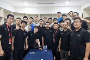 原帥曬遼寧全運(yùn)男籃合照：可能是最后一屆 留個(gè)紀(jì)念吧！