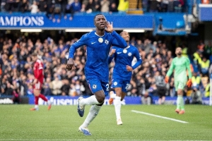 凱塞多：初到布萊頓時麥卡幫了我很多，現(xiàn)在我也會幫助球隊的新人