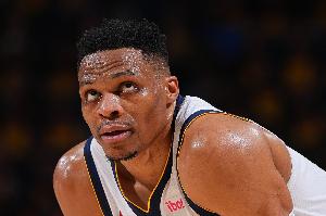 小阿德爾曼：曾和威少共事是種榮幸 他會毫無懸念地入選名人堂