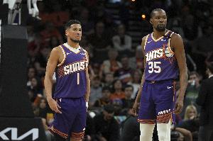 美記：太陽(yáng)是布克的球隊(duì) 之前KD在布克必須收斂現(xiàn)在可以放開(kāi)掄