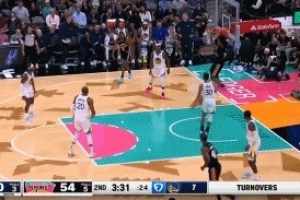 庫(kù)里望球興嘆呀！文班亞馬助飛卡斯?fàn)柨战颖┛郏? >
                                        </div>
                                    </div>
                                    <div   id=