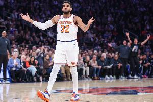 唐斯上半場31分！哈特打趣：他丟罰球了要不就得40分了 這是重點