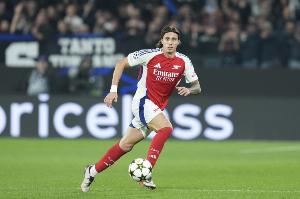 羅馬諾：卡拉菲奧里因傷離開(kāi)國(guó)家隊(duì)，槍手預(yù)計(jì)球員下周可恢復(fù)出場(chǎng)