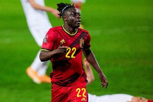 遭哈薩克斯坦逼平+無(wú)緣提前出線！多庫(kù)：無(wú)法滿意這樣的結(jié)果