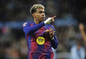 ??西媒：亞馬爾幾日前現(xiàn)身夜總會(huì)并待到凌晨，包廂僅限女性入內(nèi)