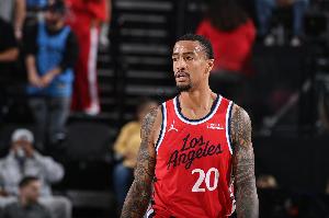 沒兌現(xiàn)期待？科林斯首發(fā)六場(chǎng)：9.5+4.5+0.7+0.7 命中率40.7/13.3%