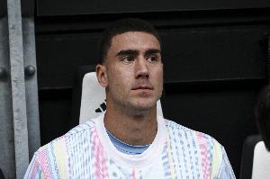 意天空：弗拉霍維奇本周四只參加了尤文部分訓(xùn)練，周末意甲將替補(bǔ)