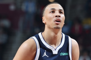 解說談?？怂_姆報(bào)銷：獨(dú)行俠本賽季目標(biāo)已明確是重建 要拿高順位