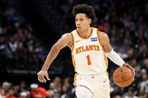 盡力了！杰倫·約翰遜15中10高效拿下26分12板7助1斷