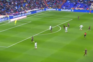 太殘暴了??！C羅皇馬時期沖擊力十足的進(jìn)球