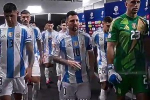 梅西沒來，阿根廷國家隊球員誰也不敢先走??
