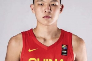 楊瀚森該不該打亞洲杯？楊毅：網(wǎng)友們也不用替他做決定，人家可能自己會(huì)想打