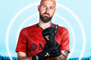 HWG！那不勒斯簽下2.02米門將巨獸，一起欣賞瓦尼亞個人集錦??