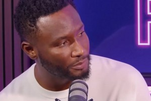 米克爾：C羅和梅西沒有可比性，梅西需要兩三人防守