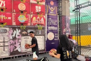 誰(shuí)再說(shuō)這些籃球女網(wǎng)紅是擺拍，我跟誰(shuí)急??